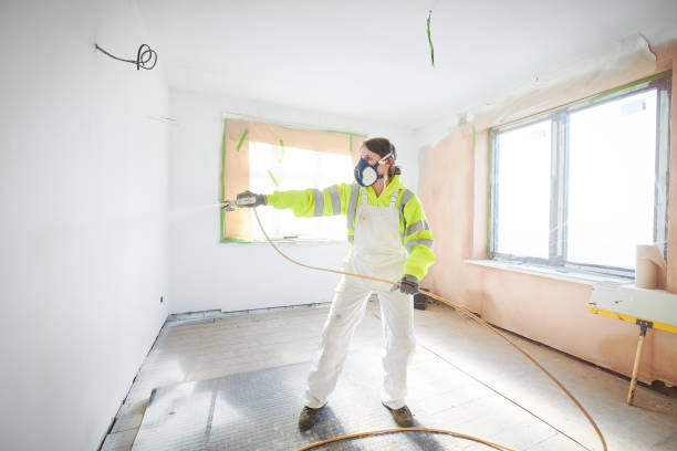 Best Industrial Mold Remediation  in Center Line, MI